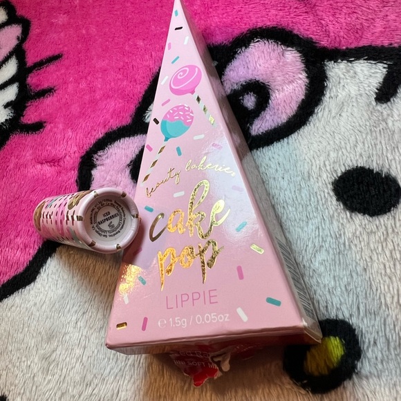 Beauty bakerie - Picture 2 of 2